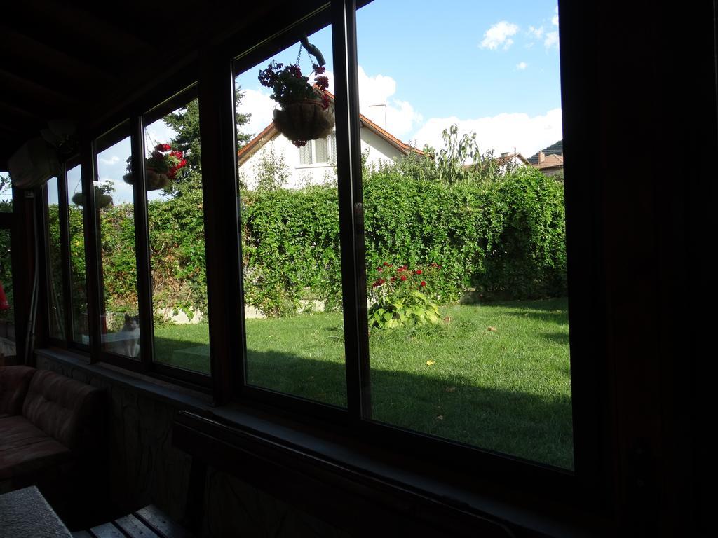 Guest House Ivel Saparewa Banja Exterior foto